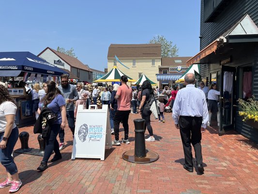 Bowen's Wharf by null