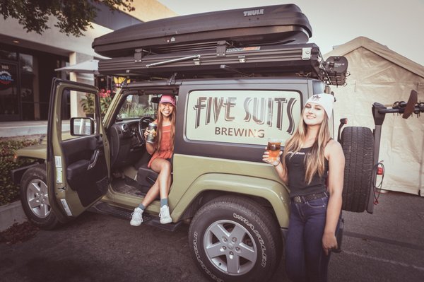 Five Suits Brewing by null