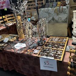 Your Needs Company - Bargain gemstones