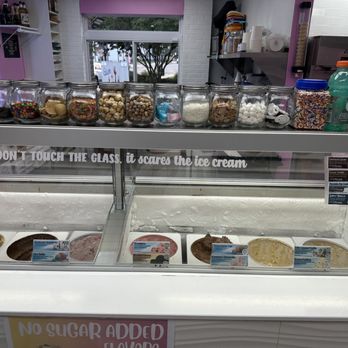 The Ice Cream House - Ice cream - Ice Cream & Frozen Yogurt Near Me - Edison, New Jersey The Ice Cream House - Ice cream - Ice Cream & Frozen Yogurt Near Me - Edison, New Jersey