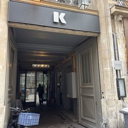 Klay Club - Main entrance