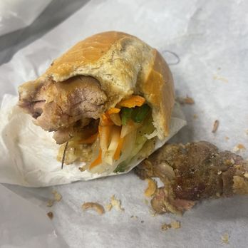 Gion Banh Mi & Tea - Banh Mi with Grilled Chicken - Vietnamese Near Me - Seattle, Washington
