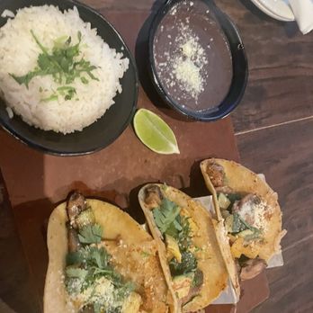 Que Onda Tacos + Tequila - Veggie tacos - Mexican Near Me - Charlotte, North Carolina Que Onda Tacos + Tequila - Veggie tacos - Mexican Near Me - Charlotte, North Carolina