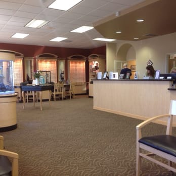 Av Eye Care - Very clean and open waiting room. Plenty of seating. - Ophthalmologists Near Me - Lancaster, California