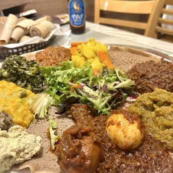 Barcote Ethiopian Restaurant - Meat & Veggie Ultimate Combo - Ethiopian Near Me - Oakland, California
