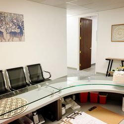 Chou Acupuncture - Reception