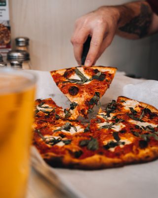 Frank Pepe Pizzeria Napoletana by null