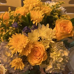 Flower & Gifts By Renee