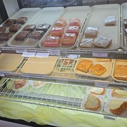 Lil' Dutch Bakery