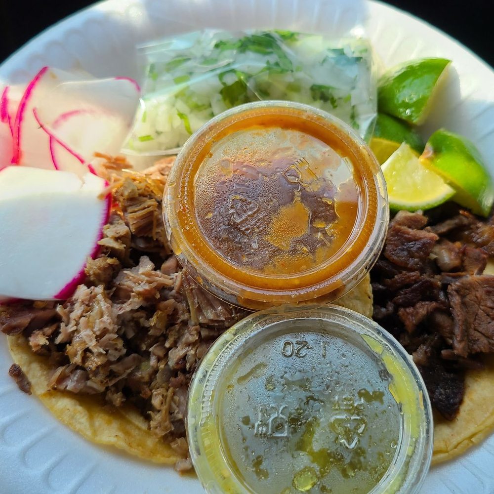 Metro Meat Market - Carnitas taco & carne asada taco - Meat Shops Near Me - Los Angeles, California