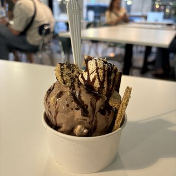 iFreeze Creamery - S'mores - Ice Cream & Frozen Yogurt Near Me - Royal Oak, Michigan iFreeze Creamery - S'mores - Ice Cream & Frozen Yogurt Near Me - Royal Oak, Michigan