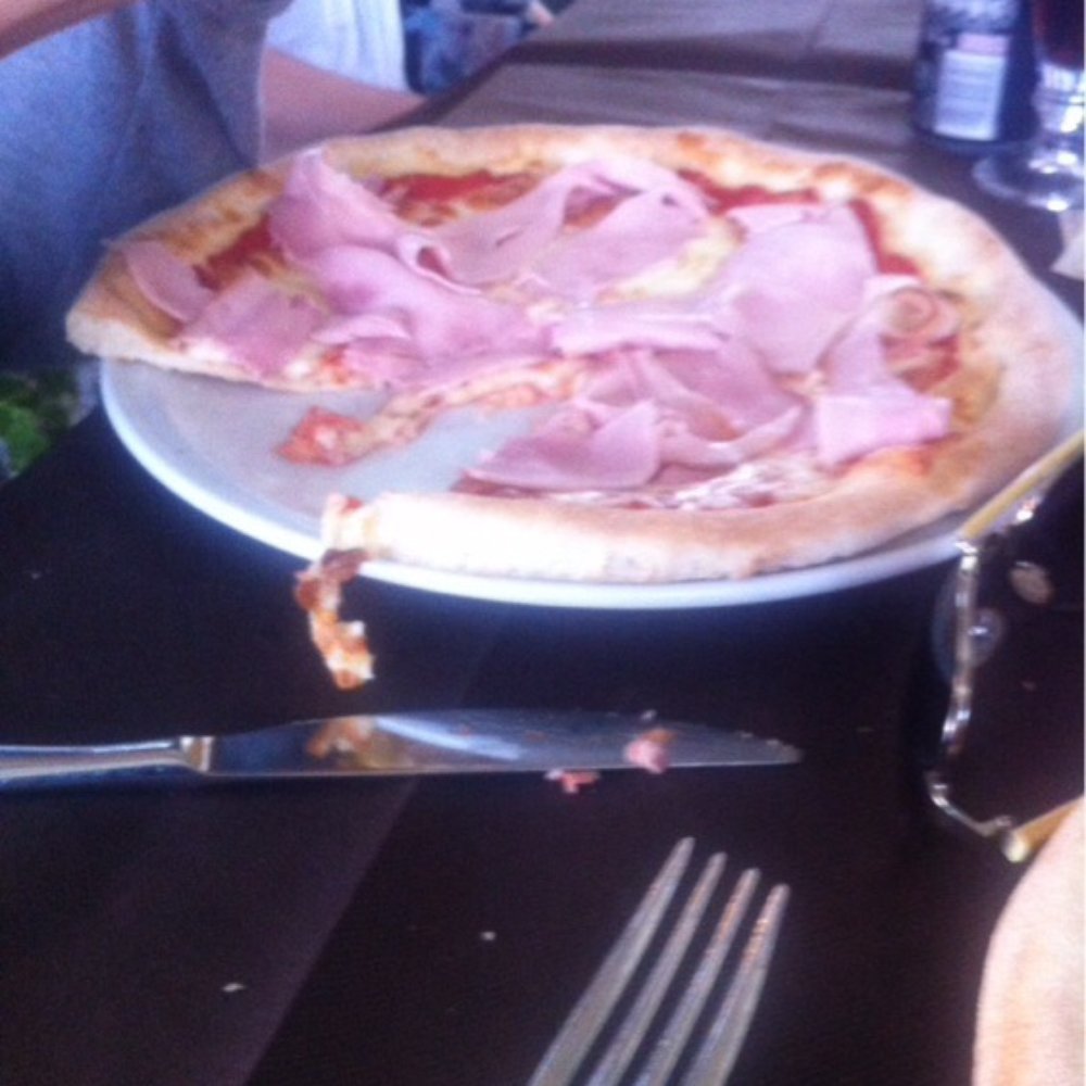 Classique - Ham and smoked cheese - Italian Near Me - Lazise, VR Classique - Ham and smoked cheese - Italian Near Me - Lazise, VR