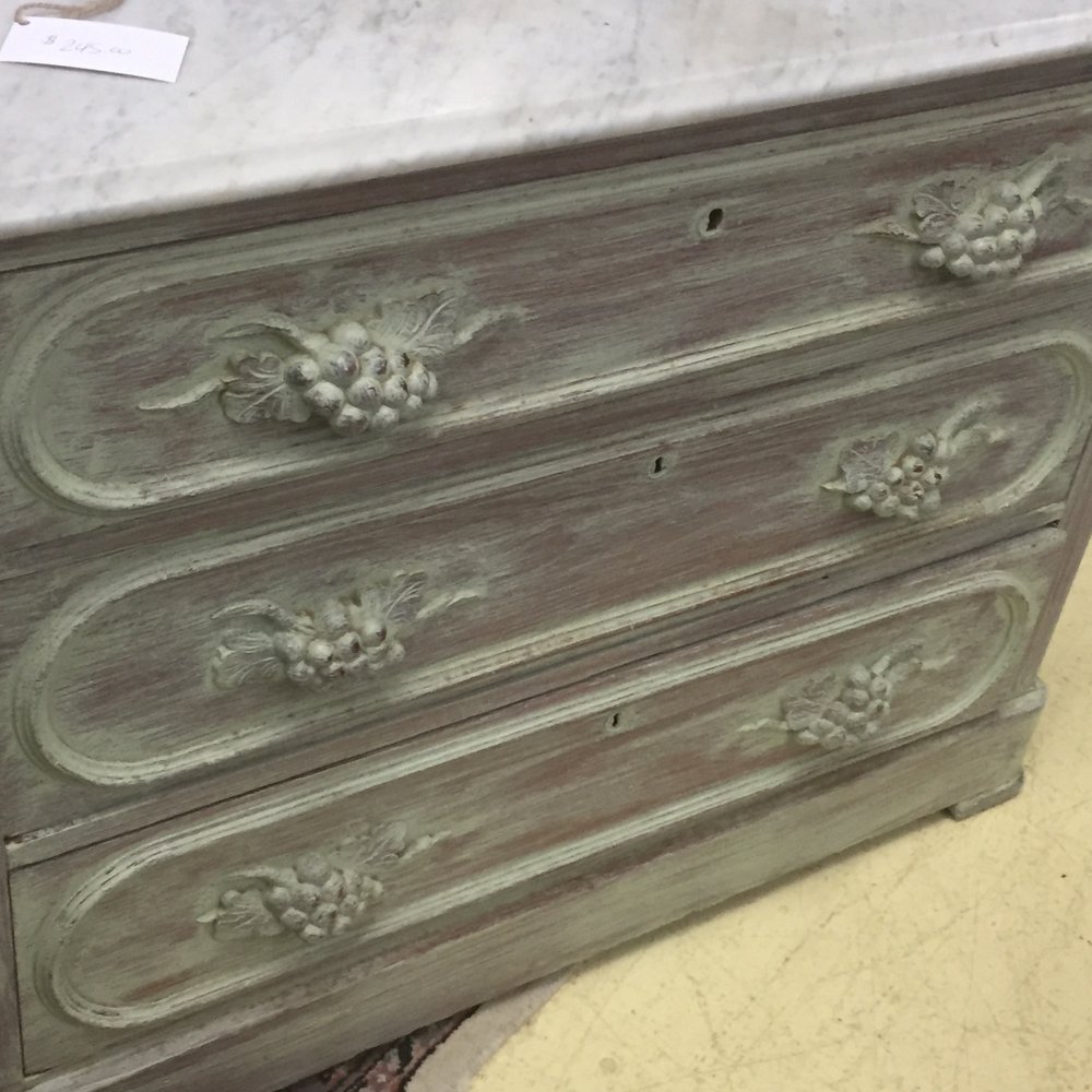 Loose Goose - Used, Vintage & Consignment Near Me - Winterville, North Carolina Loose Goose - Used, Vintage & Consignment Near Me - Winterville, North Carolina