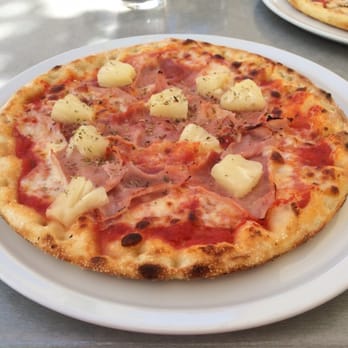 Colosseo - Pizza Hawaii-lecker - Italian Near Me - Metzingen, BW