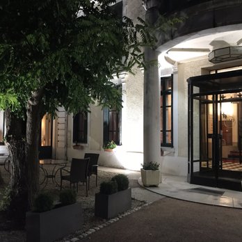 Najeti Hôtel de la Poste - Hotels Near Me - Beaune, 21