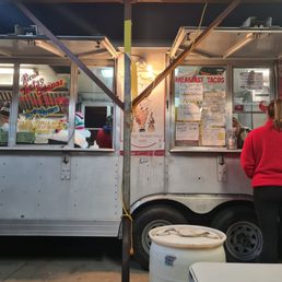 Exterior outside entrance of Rosita's al Pastor - The food trailer - Austin, Texas Exterior outside entrance of Rosita's al Pastor - The food trailer - Austin, Texas