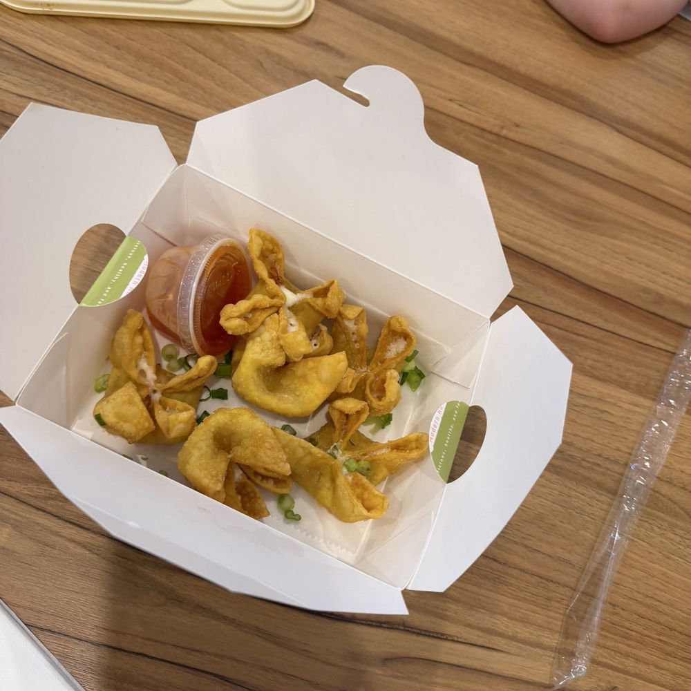 Alohahola - Crab Rangoon - Hawaiian Near Me - Chesapeake, Virginia Alohahola - Crab Rangoon - Hawaiian Near Me - Chesapeake, Virginia