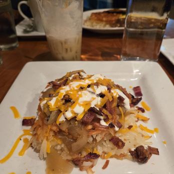 Blue's Egg + Bakery - I dont remember what this was called but the caramelized onions and bacon were fantastic! - Breakfast & Brunch Near Me - Milwaukee, Wisconsin
