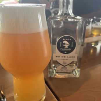 Black Flannel Brewing - Disco Montage IPA - Brewpubs Near Me - Essex Junction, Vermont