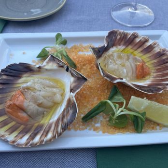 Garden Bistrot - Yummy crudo - Restaurants Near Me - Venezia, VE Garden Bistrot - Yummy crudo - Restaurants Near Me - Venezia, VE