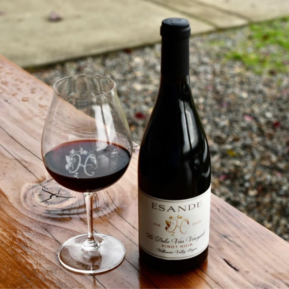 Dauntless Wine at Old 47 Estate Logo