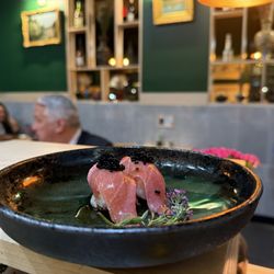 APA Sushi - Toro nigiri