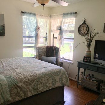A Serene Setting Assisted Living - Private rooms decorated and furnished with your personal things - Retirement Homes Near Me - Round Rock, Texas