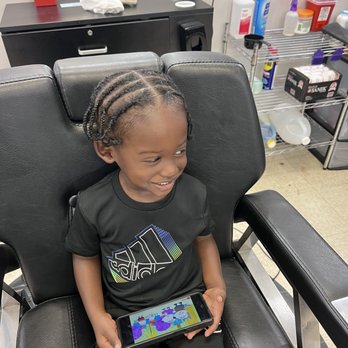 Pearland Barber College - Cosmetology Schools Near Me - Pearland, Texas Pearland Barber College - Cosmetology Schools Near Me - Pearland, Texas