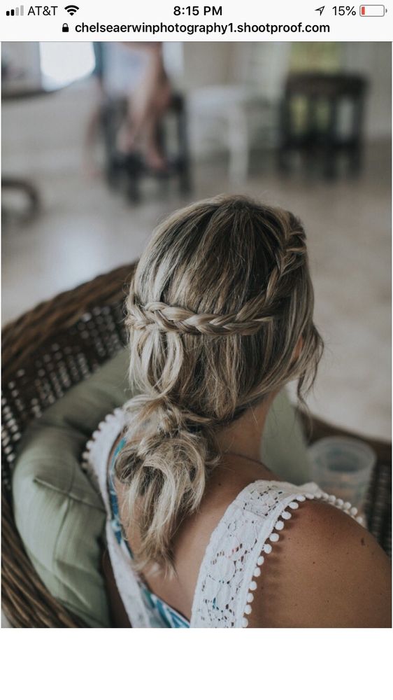 Once Upon A Stylist Logo