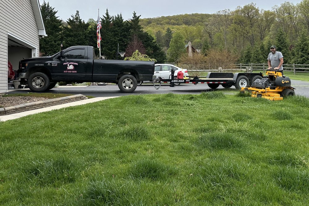 SWANS LAWN CARE