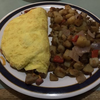 Papa's New Roost - Meat-lovers scramble turned into an omelette with home fries. - American Near Me - Sonora, California