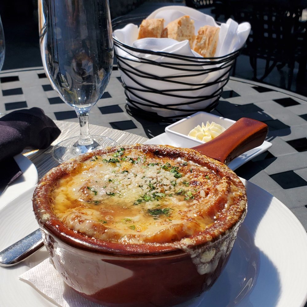 Vyne Restaurant & Bar - American Near Me - Middlebury, Connecticut Vyne Restaurant & Bar - American Near Me - Middlebury, Connecticut