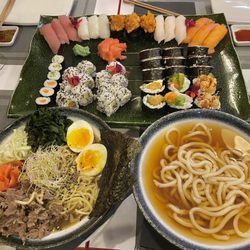 Izumi Sushi - Sushi set, ramen, tempura udon
