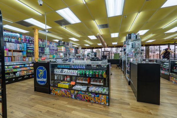 Smoke Token Smoke Shop by null