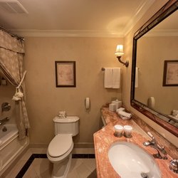 Delamar Greenwich Harbor Hotel