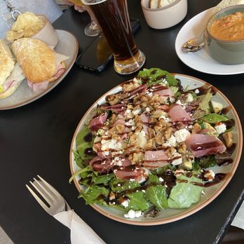 The Bernklau - Bardollino Salad - Cafes Near Me - Sandpoint, Idaho