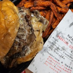 Main Street Burgers - The patty is alittle dry