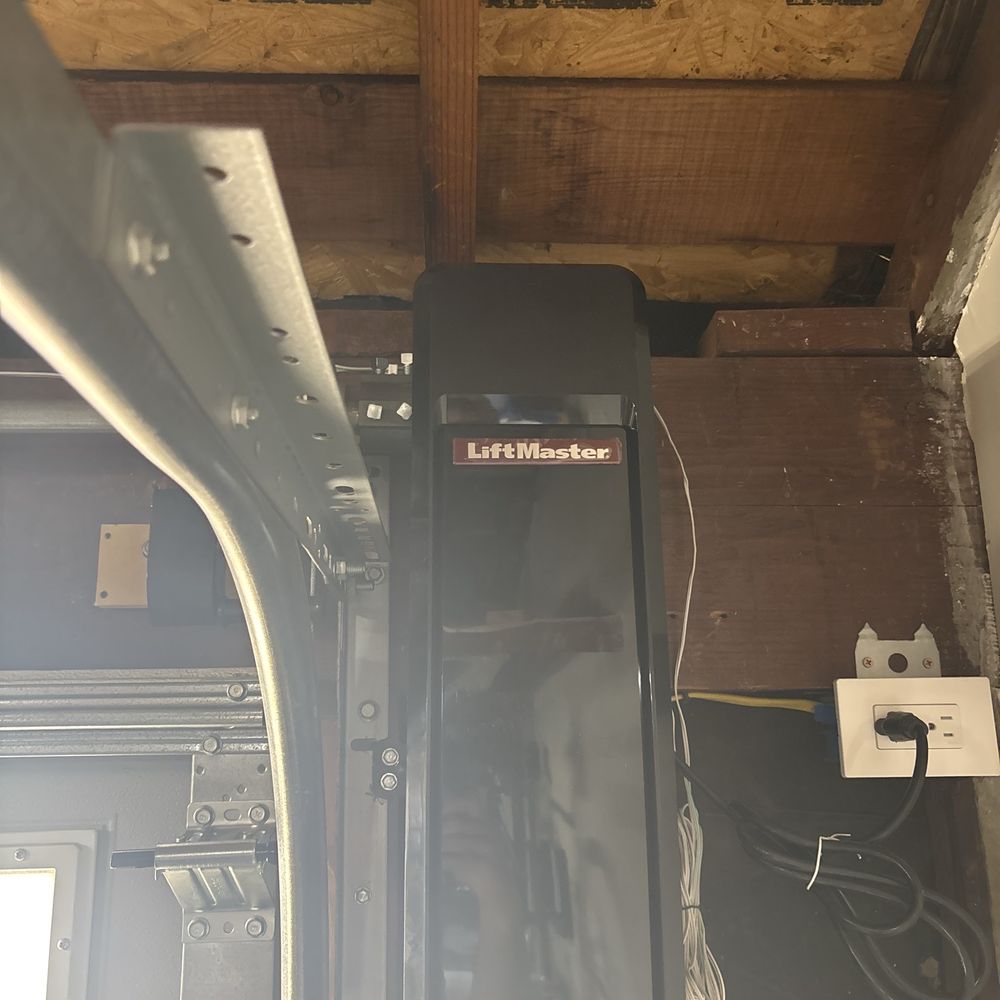 Eric Garage Door Repair - Garage Door Services Near Me - Arcadia, California