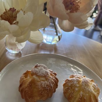 Lele Cake - Coffee & Tea Near Me - Los Gatos, California