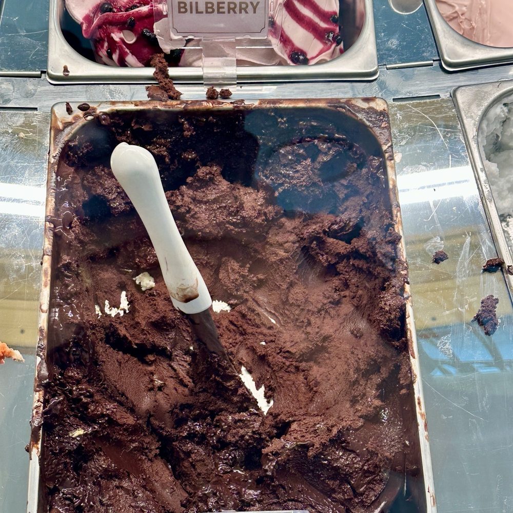 Peacock Parlour - Ice Cream & Frozen Yogurt Near Me - Farmington, Utah Peacock Parlour - Ice Cream & Frozen Yogurt Near Me - Farmington, Utah