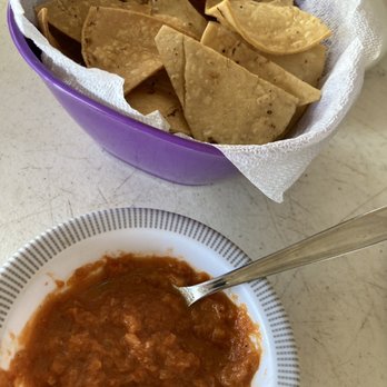 Maria's Kan Kin - Free chips & salsa - Mexican Near Me - Isla Mujeres, ROO