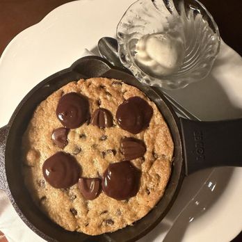 Daniel's, A Florida Steakhouse - Cookie Skillet - Steakhouses Near Me - Fort Lauderdale, Florida