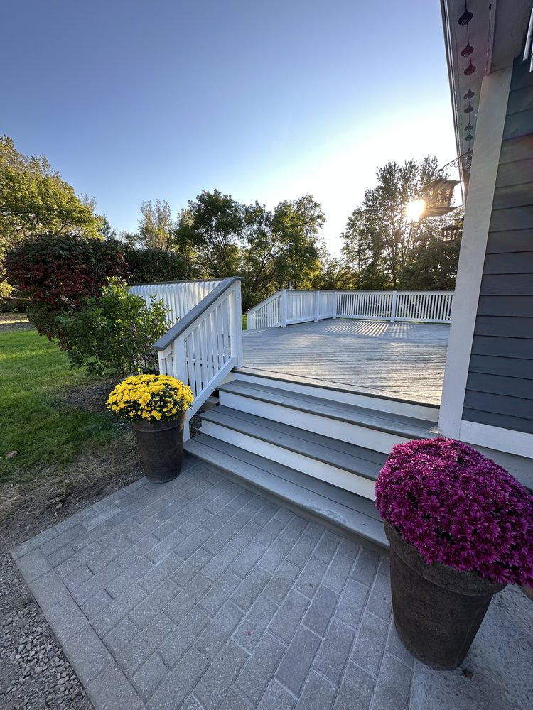 Slide of Wellington Construction USA