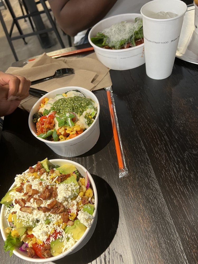 PIADA ITALIAN STREET FOOD 17 Photos & 18 Reviews 2016 Market Center