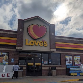 Love's Travel Stop - Love's Travel Stop, Richmond - Gas Stations Near Me - Richmond, Kentucky