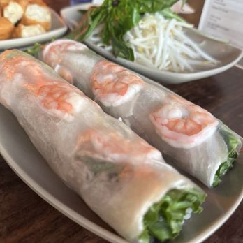 Billiard Hoang - Spring rolls - Vietnamese Near Me - Seattle, Washington Billiard Hoang - Spring rolls - Vietnamese Near Me - Seattle, Washington