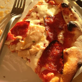 Il Molo - Some pizza - Bars Near Me - Varenna, LC