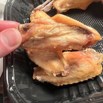 Marlow's Tavern - Sad cold dry Tavern Wings - Burgers Near Me - Brookhaven, Georgia