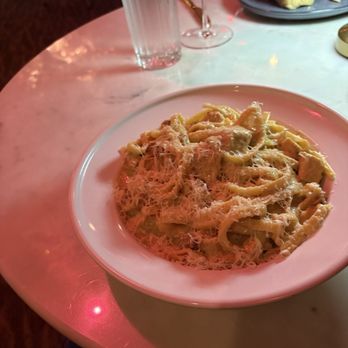 Fiori - Chicken carbonara - Lounges Near Me - Knoxville, Tennessee