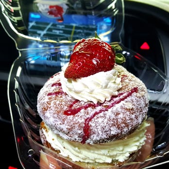 Friendly Donuts - Donuts Near Me - Orange, California Friendly Donuts - Donuts Near Me - Orange, California